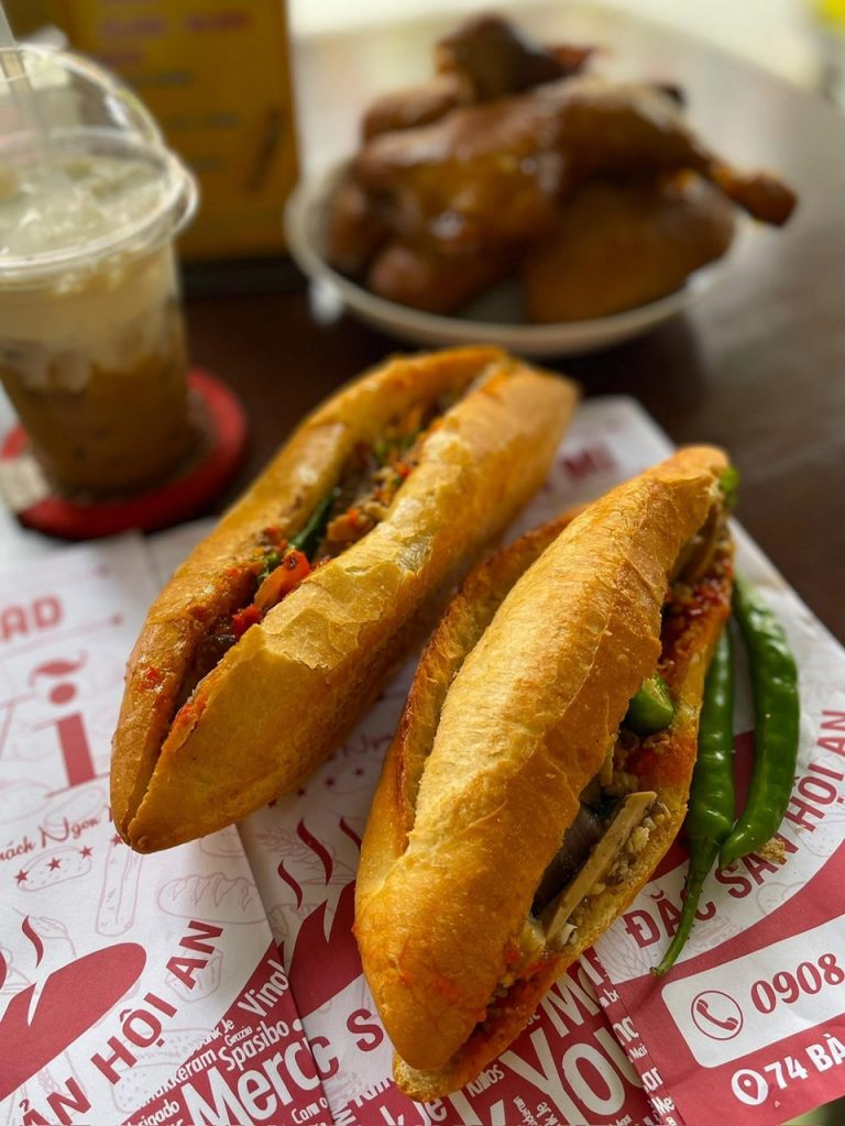 banh mi hoi an